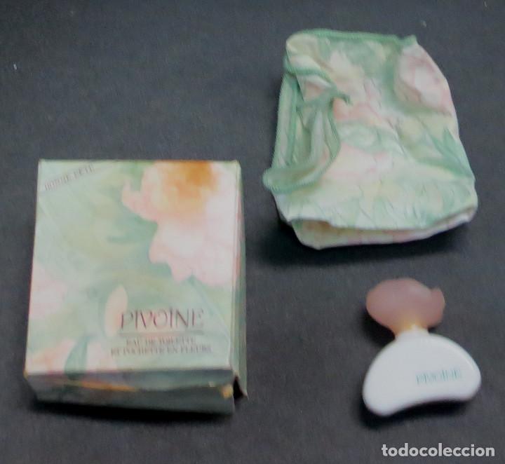 Miniatures of antique perfumes: MINIATURA PIVOINE YVES ROCHER CON CAJA Y PA&Ntilde;UELO VAC&Iacute;A