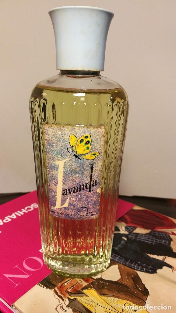 Miniaturas de perfumes antiguos: MAS, Agua de Colonia LAVANDA - LLENA 1/4 de litro.
