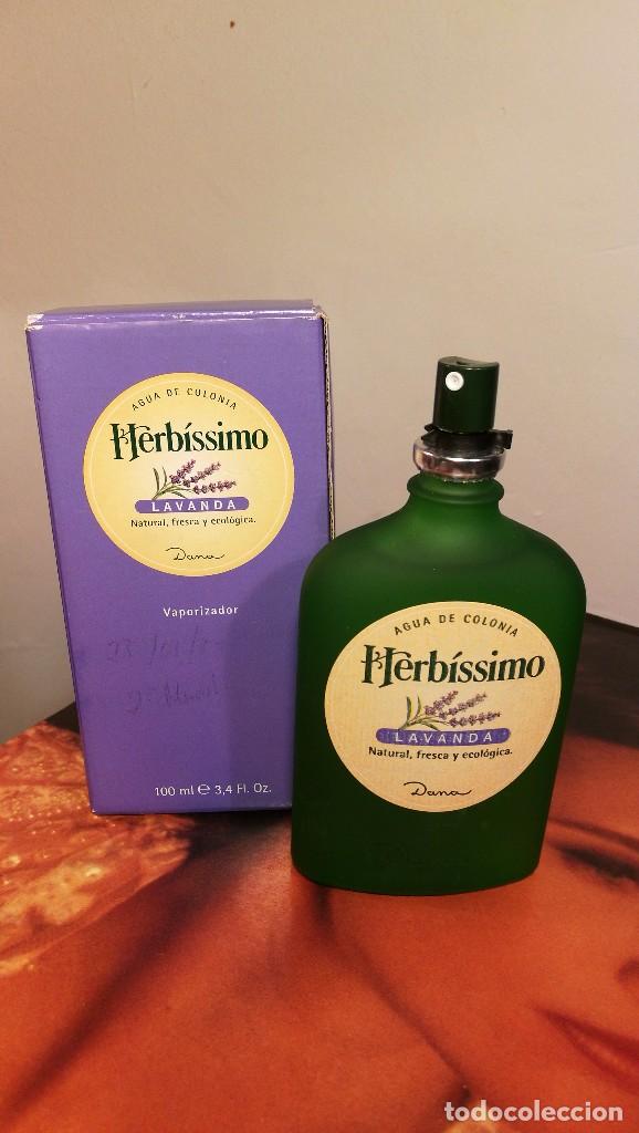 Miniaturas de perfumes antiguos: DANA, HERB&Iacute;SSIMO, aroma LAVANDA.