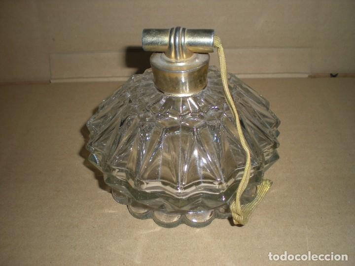 Miniaturas de perfumes antigos: perfumador en cristal   d12cm h12cm