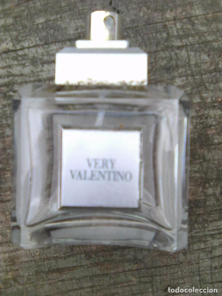 Miniature di profumi antiche: Frasco de perfume vaporizador Very valentino - 50 ml