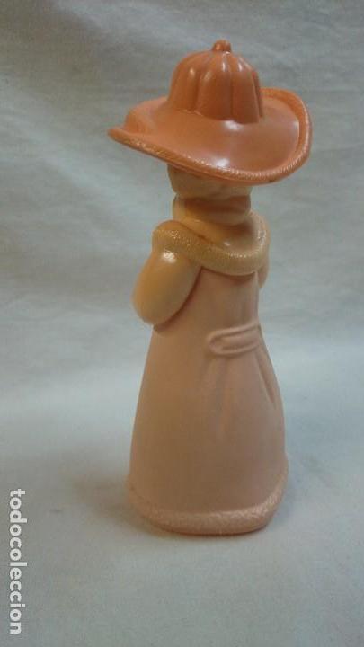 Miniaturas de perfumes antiguos: FRASCO,FIGURA DE PERFUME AVON - Foto 3