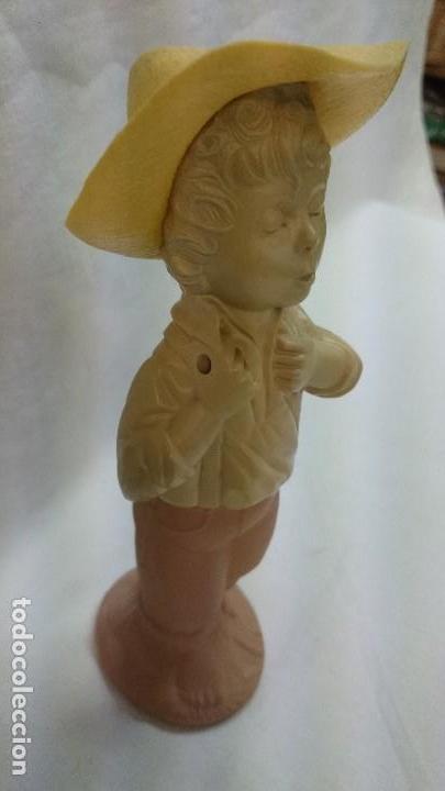 Miniaturas de perfumes antiguos: FRASCO,FIGURA DE PERFUME AVON - Foto 2