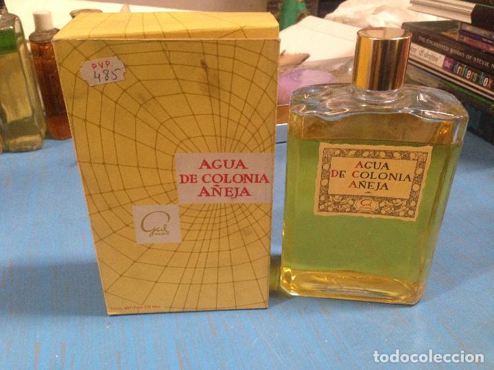 Miniaturas de perfumes antigos: ANTIGUO FRASCO COLONIA AGUA DE COLONIA A&Ntilde;EJA GAL MADRID 1/2 L. NUEVO EN CAJA ORIGINAL