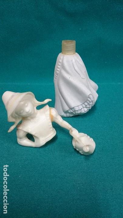 Miniaturas de perfumes antiguos: FRASCO DE PERFUME AVON,VACIO - Foto 2