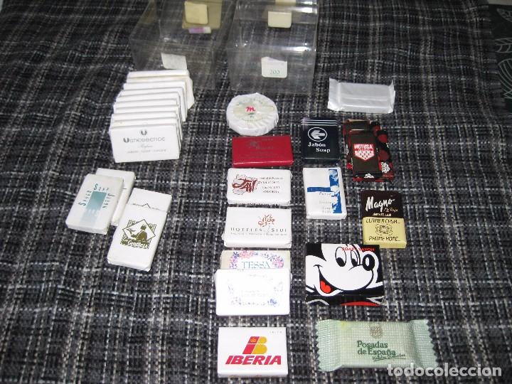 Miniaturas de perfumes antiguos: 29 JABONES HOTEL - Foto 2