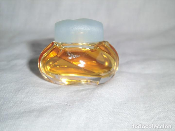Miniaturas de perfumes antiguos: MINIATURA DE PERFUME KNOWING ESTEE LAUDER - Foto 1