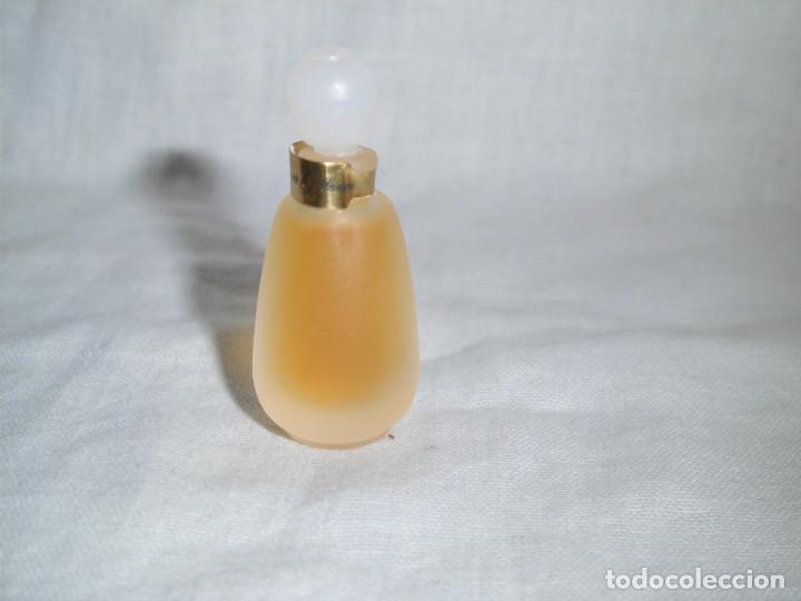 Miniaturas de perfumes antiguos: MINIATURA DE PERFUME PRIVATE - Foto 1