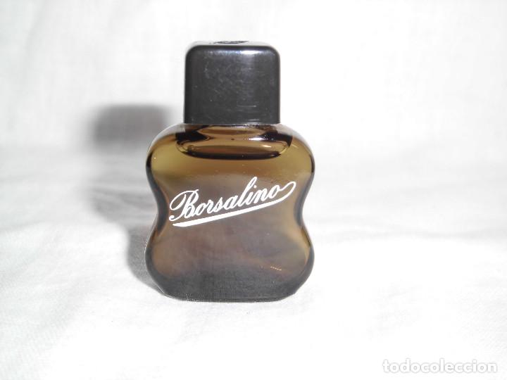 Miniaturas de perfumes antigos: MINIATURA DE PERFUME BORSALINO