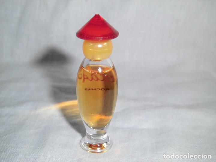 Miniaturas de perfumes antiguos: MINIATURA DE PERFUME TOCADE ROCHAS - Foto 2