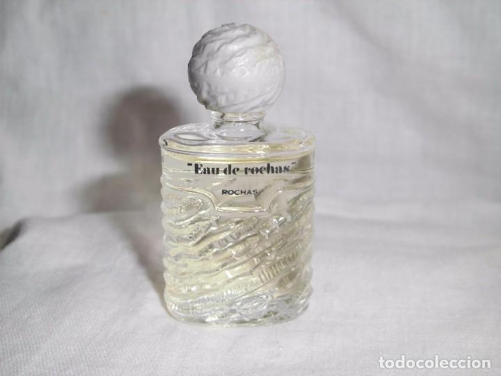 Miniaturas de perfumes antiguos: MINIATURA DE PERFUME EAU DE ROCHAS - Foto 1