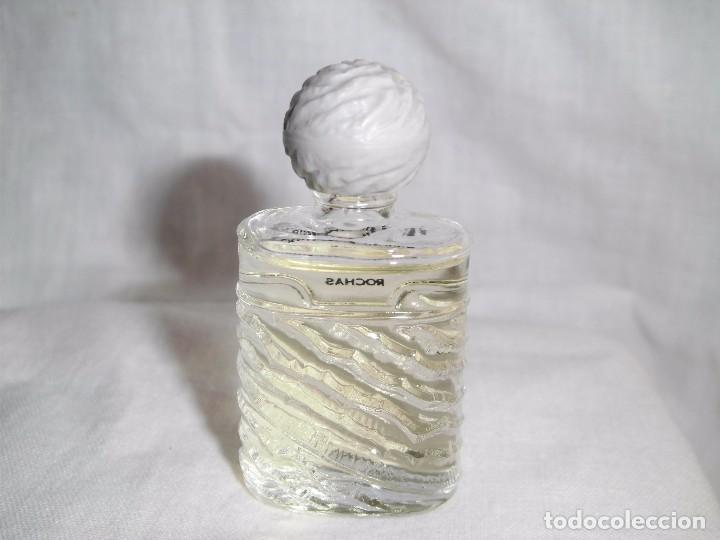 Miniaturas de perfumes antiguos: MINIATURA DE PERFUME EAU DE ROCHAS - Foto 2