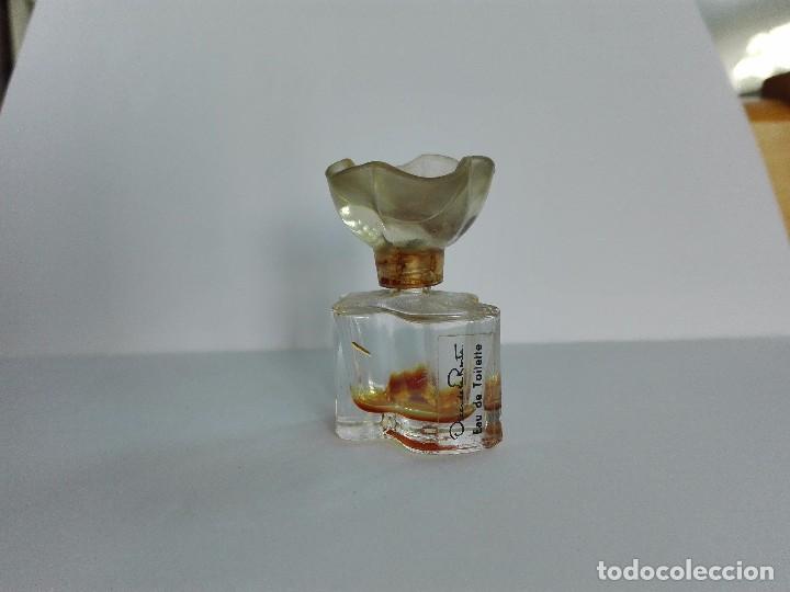 Miniaturen von alten Parf&uuml;men: COLONIA - OSCAR DE LA RENTA - - PESO 50 GR - VACIO -PLO