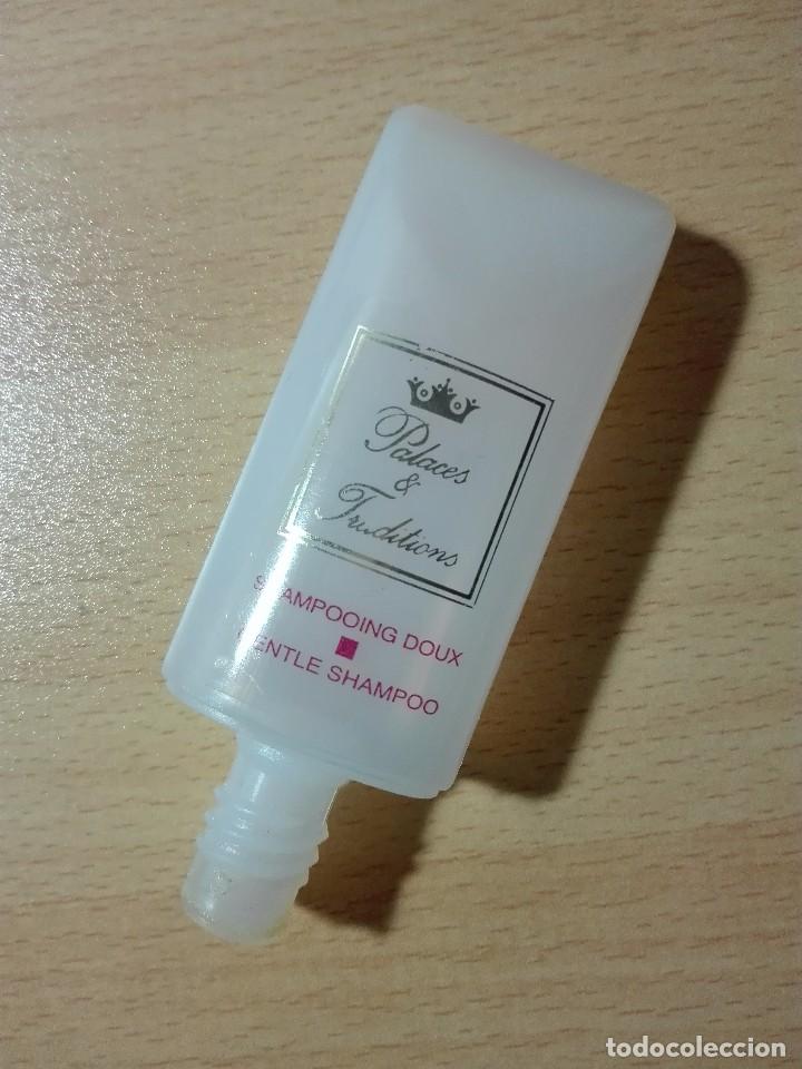 &Eacute;chantillons de parfums anciens: ENVASE PLASTICO CHAMPU VACIO - PALACES ET TRADITIONS LABORATOIRES AZBANE PARIS CASABLANCA MARRUECOS