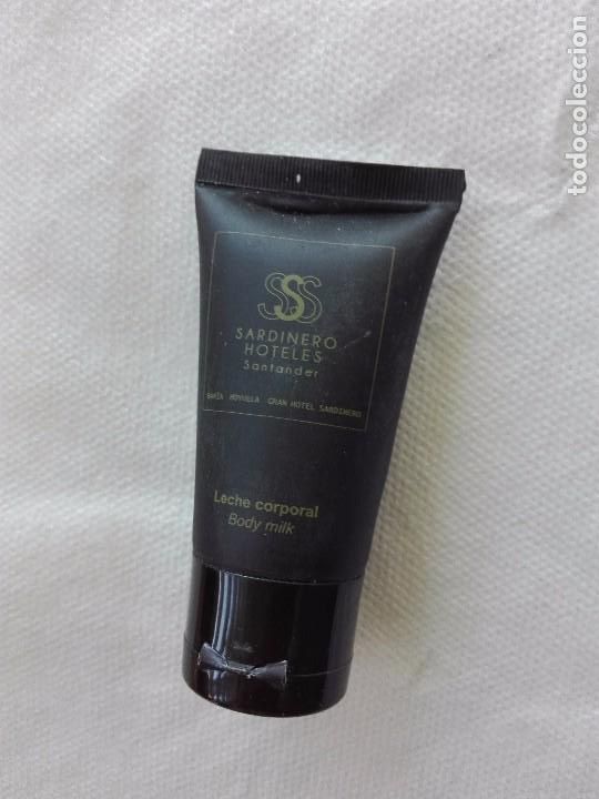 &Eacute;chantillons de parfums anciens: ENVASE DE PLASTICO VACIO LECHE CORPORAL - HOTEL HOTELES SARDINERO SANTANDER