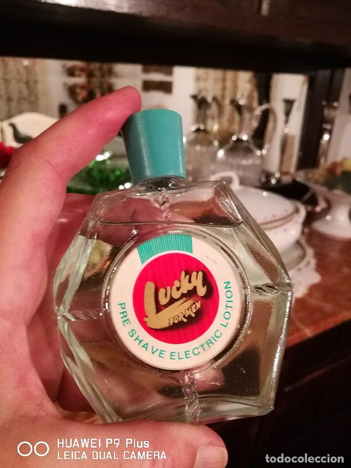 Miniaturas de perfumes antiguos: MAS, S.A., BARCELONA, LUCKY for men PRE SHAVE ELECTRIC LOTION.