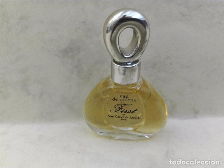 Miniaturas de perfumes antiguos: FIRST - 6 CM. DE ALTURA APROX. - PRACTICAMENTE LLENO - Foto 1
