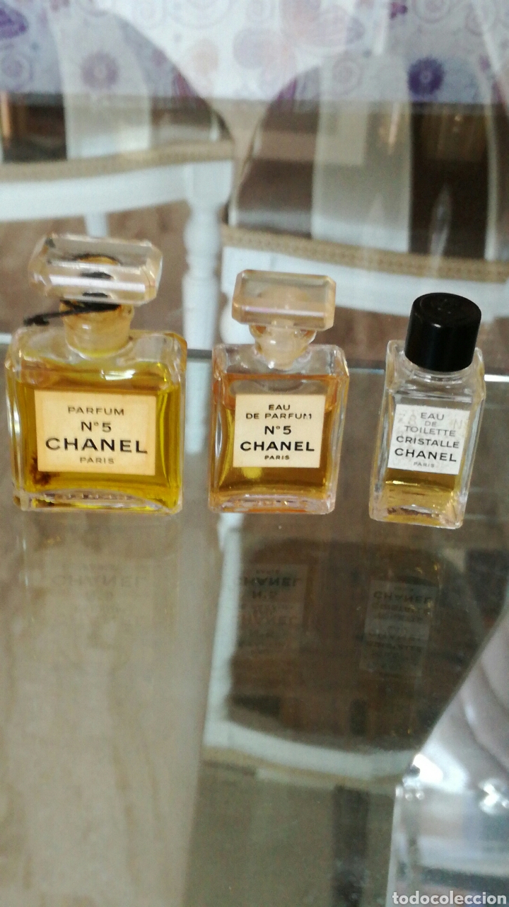 Miniaturas de perfumes antigos: Lote chanel N 5 y cristal