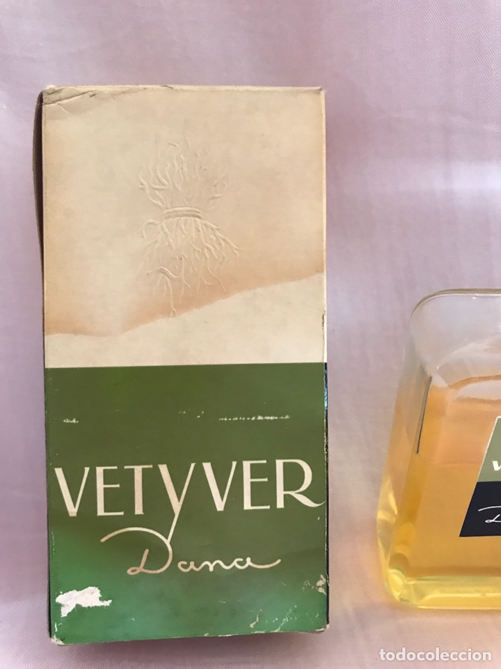 Miniaturas de perfumes antigos: Vetyver colonia dana descatalogado muy raro n.481