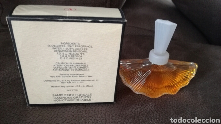 Miniaturas de perfumes antiguos: Miniatura de perfume Vendetta de Valentino - Foto 2