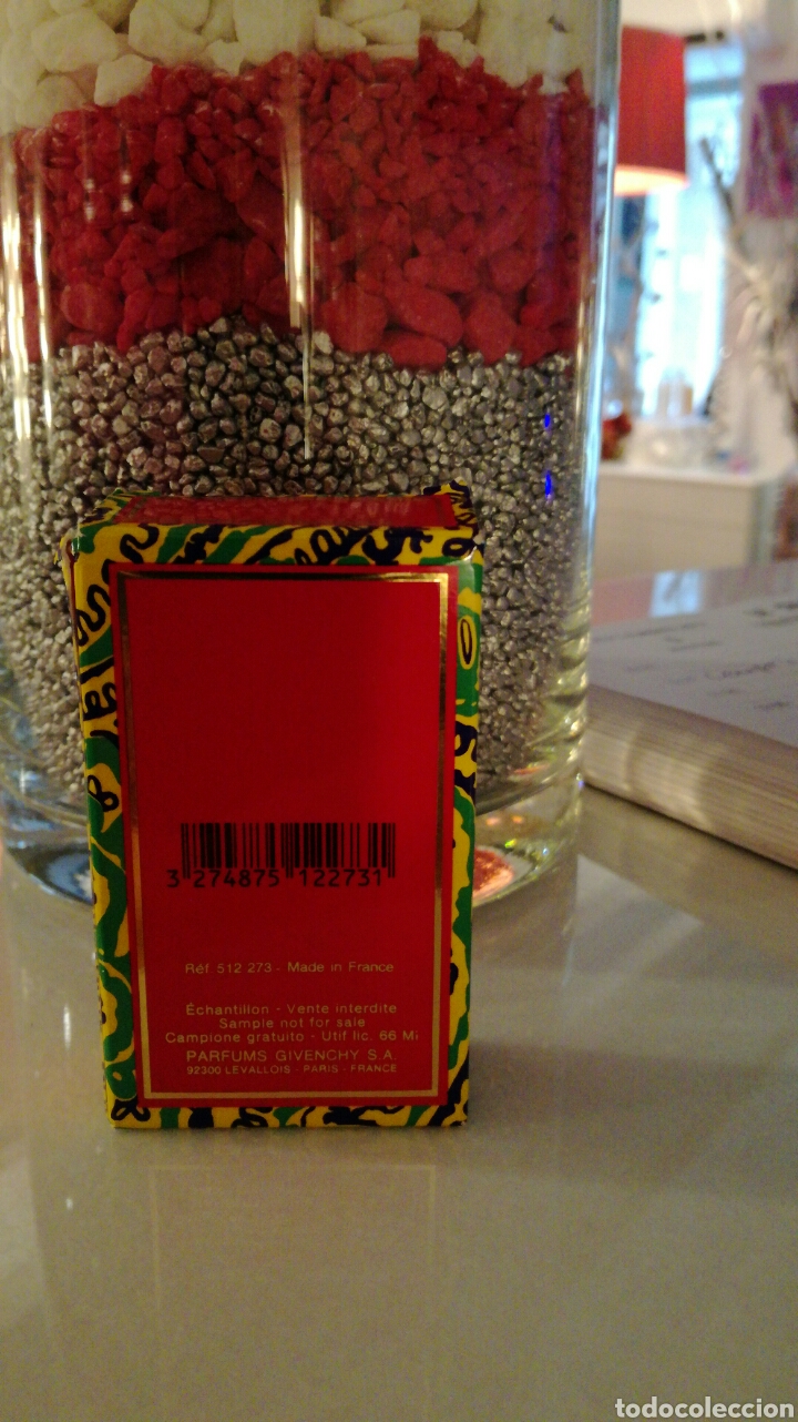 Miniaturas de perfumes antiguos: Miniatura Amarige de Givenchy - Foto 2