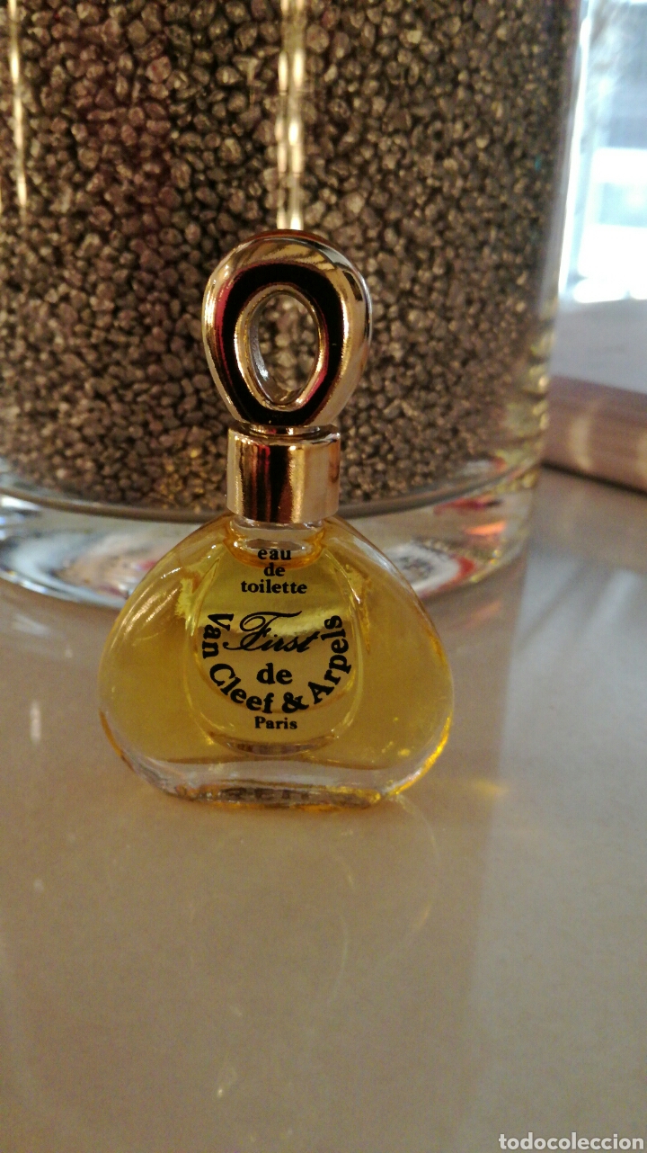 Miniaturas de perfumes antiguos: Miniatura de eau de toilette First de Van Cleef &Arpels - Foto 4