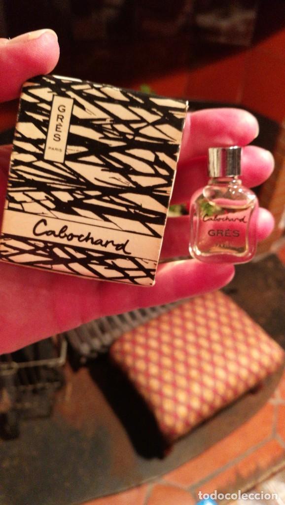 Miniaturas de perfumes antiguos: MUESTRA CABOCHARD DE GR&Egrave;S. - Foto 1