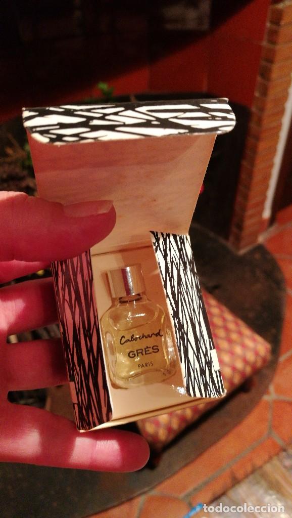 Miniaturas de perfumes antiguos: MUESTRA CABOCHARD DE GR&Egrave;S. - Foto 3
