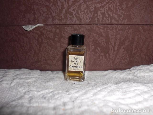 Miniaturas de perfumes antigos: FRASCO DE PERFUME MINIATURA DE CHANEL N&ordm;5