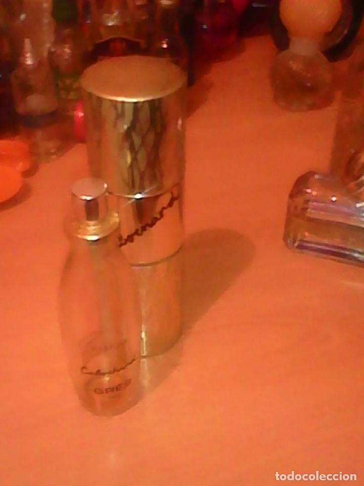 Miniaturas de perfumes antiguos: COBOCHARD PERFUME GRES PARIS 33 CC-1FL OZ....VACIO..LEER - Foto 2