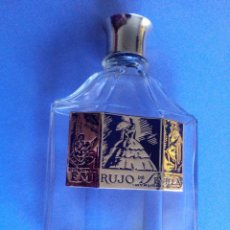 Miniaturas de perfumes antiguos: ANTIGUA BOTELLA VACIA DE COLONIA EMBRUJO DE SEVILLA MYRURGIA MIDE 12 X 7 C.M.
