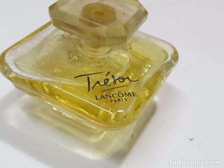 Miniaturen von alten Parf&uuml;men: PEQUE&Ntilde;O FRASCO DE PERFUME TR&Eacute;SOR DE LANCOME 7'5 ml.