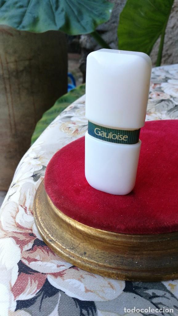 Miniature di profumi antiche: PEQUE&Ntilde;O PERFUME GALOISE DE MOLINEUX.