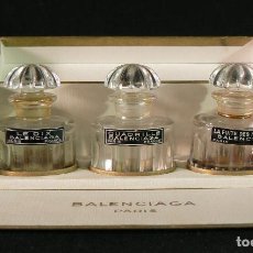 Miniaturas de perfumes antiguos: MINIATURA DE PERFUME BALENCIAGA- CAJA MINIATURAS PERFUME- MINI. Lote 112812435