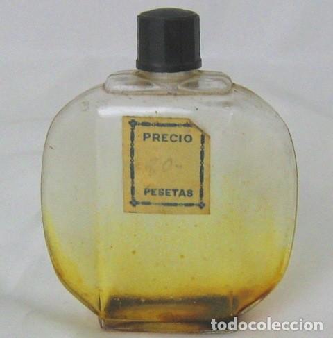 Miniaturas de perfumes antiguos: D51 PERFUME CRISTAL, FABRICANTE DESCONOCIDO, ESTA VACIO, DE 85X22 MLS