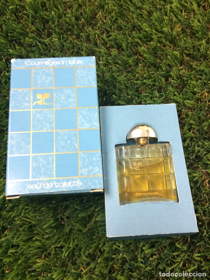 Miniaturas de perfumes antiguos: Miniatura Blue de Courreges - Foto 1