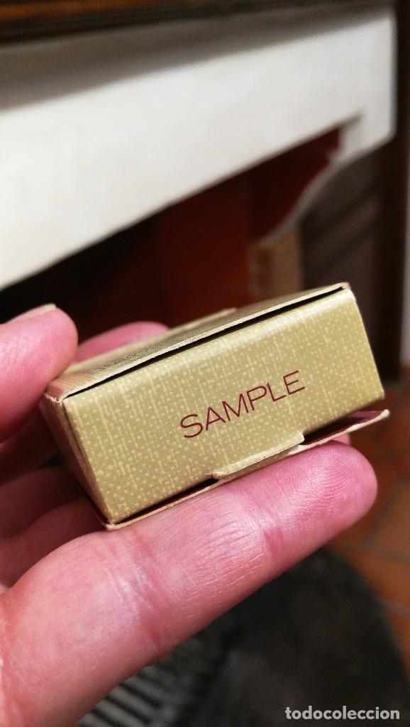 Miniaturas de perfumes antiguos: MICROMINI ALLIAGE de EST&Eacute;E LAUDER. - Foto 5