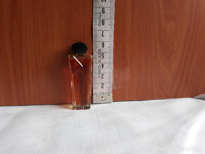 Miniaturas de perfumes antiguos: miniatura cladestine - Foto 1