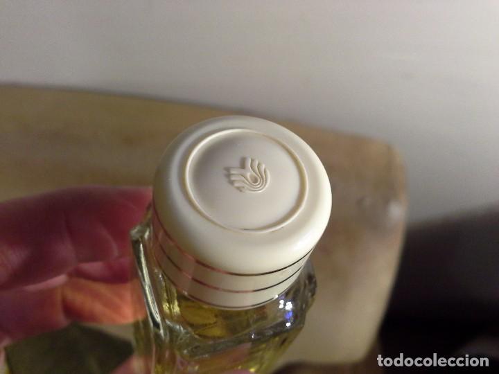 Miniaturas de perfumes antiguos: EAU DOR&Eacute;E de PUIG, 30 ml - Foto 2