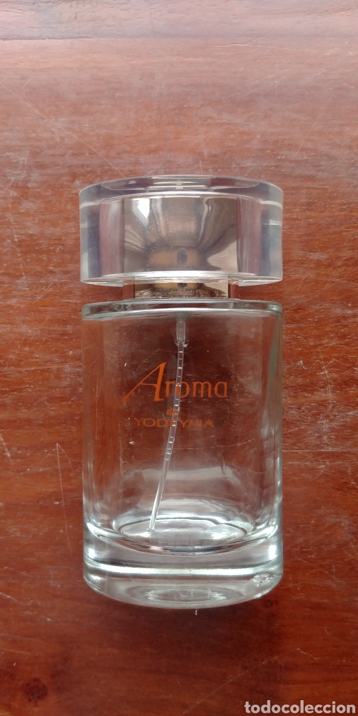 Miniaturas de perfumes antiguos: Frasco perfume Aroma de Yodeima vac&iacute;o - Foto 1