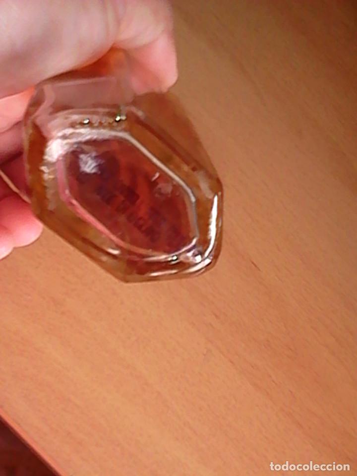 Miniaturas de perfumes antiguos: Constance Carroll 50 ml. tester - Foto 2
