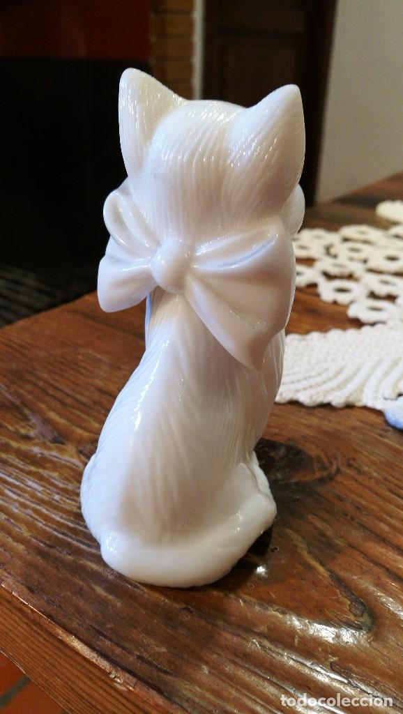 Miniaturas de perfumes antiguos: AVON GATITA. - Foto 2
