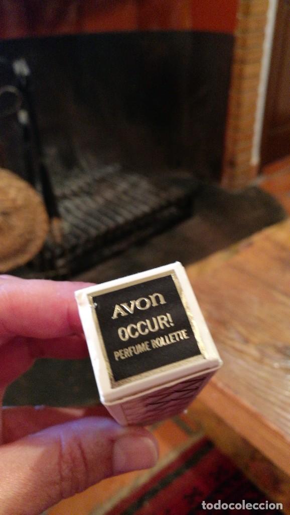 Miniaturas de perfumes antiguos: AVON ROLLON. - Foto 4