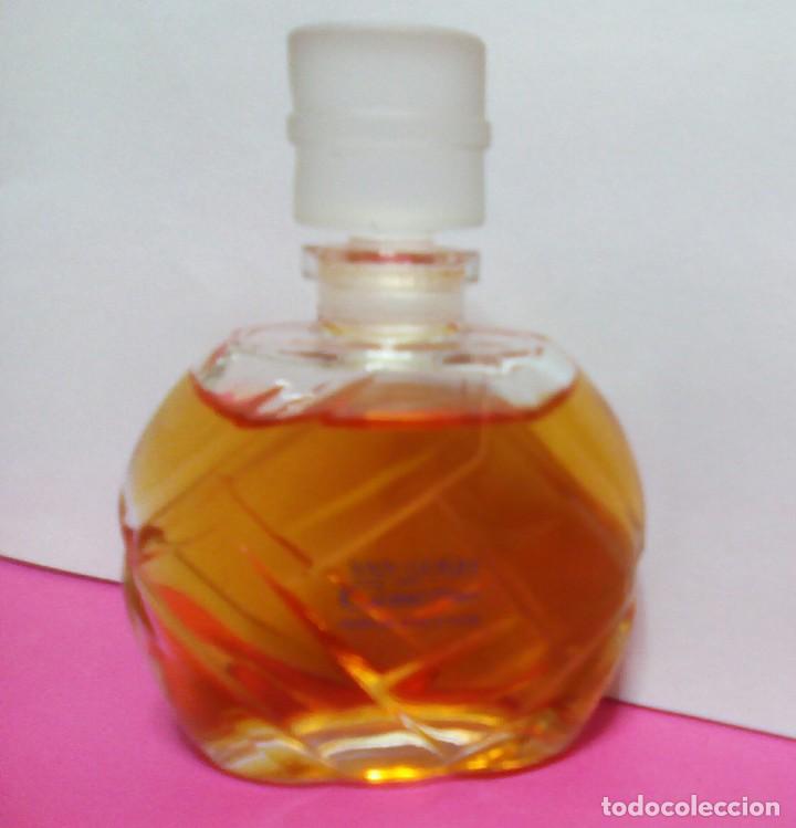 Miniaturas de perfumes antigos: Coleccionistas.Grand Fleuri12 ml.Tapon en vidrio.Perfume concentrado.