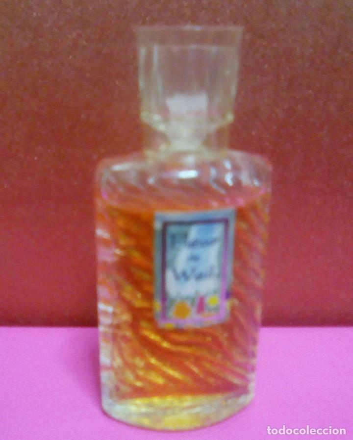 &Eacute;chantillons de parfums anciens: Miniatura para coleccion.Fleur de Weil.5ml.
