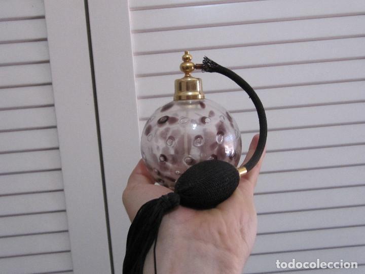 Miniatures of antique perfumes: Frasco de Perfume de Tocador Atomizador A&ntilde;os 70