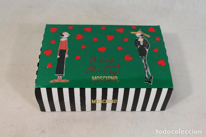Miniaturas de perfumes antiguos: lote eau de toilette y complementos moschino - Foto 1