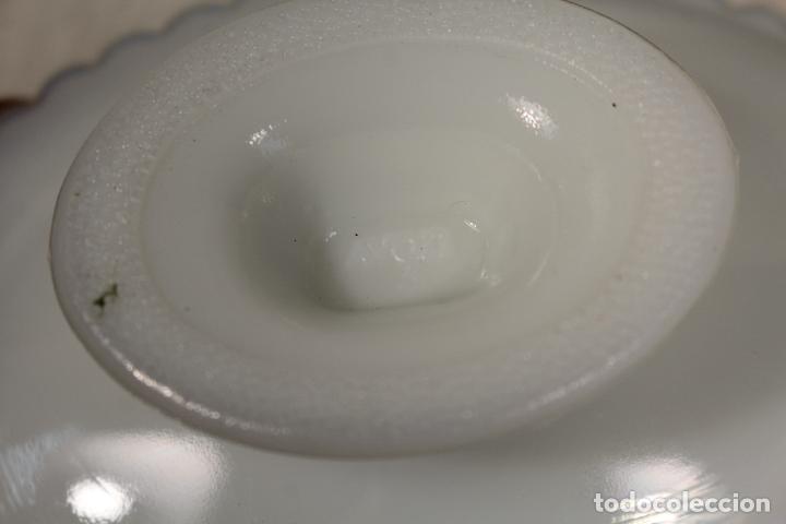 Miniaturas de perfumes antiguos: bandeja deopalina  - buho - avon - Foto 2