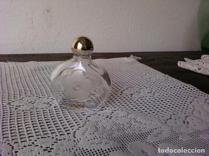 Miniaturas de perfumes antiguos: FRASCO AMICHI . VACIO - Foto 1