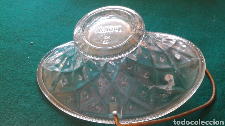 Miniaturas de perfumes antiguos: Cestito de Avon de cristal - Foto 2